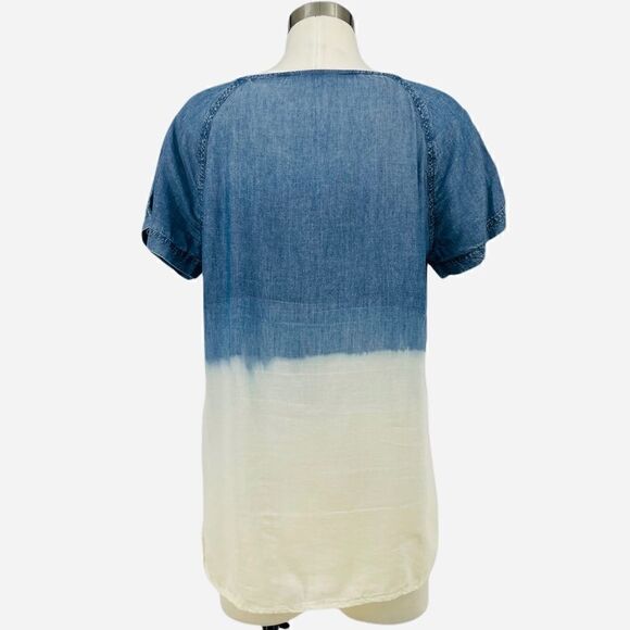 Calvin Klein Fading Split Tye Die Hi-Low Top - Picture 3 of 7